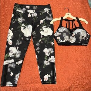 Victoria Sport Black Leggings